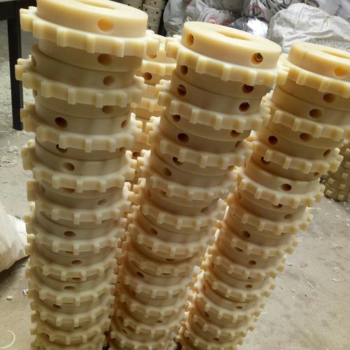尼龙链轮齿轮注塑加工批发 15元起，专注塑料制品定制